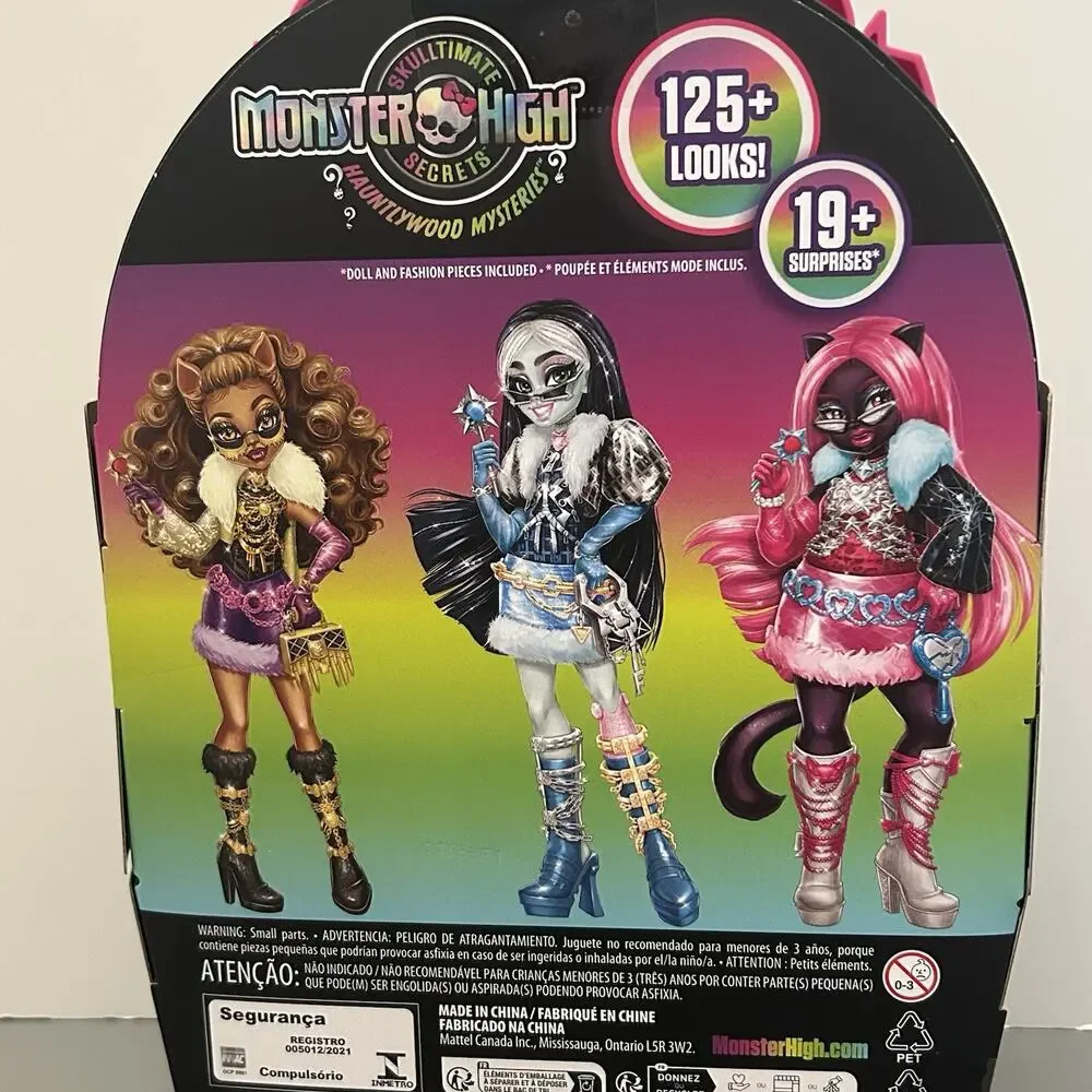 Monster High Skulltimate Secrets Hauntlywood Mysteries Doll Catty Noir NEW